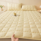 Comfortable Cooling Padded Grip Mattress Topper